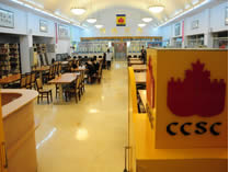 北京中加学校图书馆