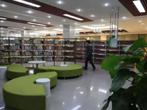 郑州第九中学国际部图书馆