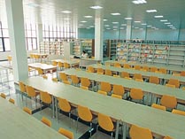 深圳市耀华实验学校国际部图书馆