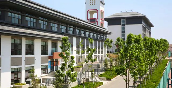 青岛实验高中图片展示