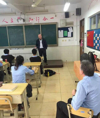 VCE英语督导老师Glen博士来访艾文豪上海分校