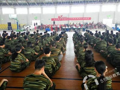 中加枫华国际学校2016高一新生军训汇演