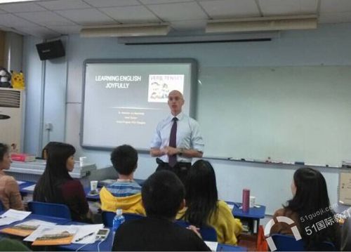 上外立泰国际高中特邀国际专家解读国际高中择校秘密