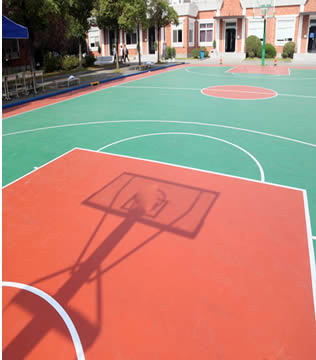 领科教育上海校区篮球场