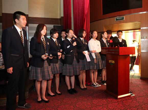北京二十一世纪高中英语配音比赛 重温经典，强化语言