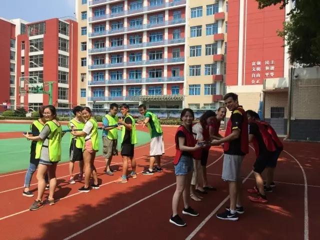 上海艾文豪国际学校新学期教学团队拓展活动