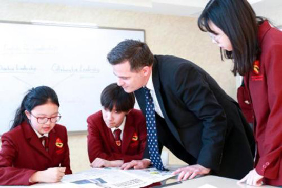 北京爱迪学校英国高中部是否招收外籍学生？