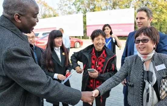 “一带一路”上的国际学校到访北京爱迪学校