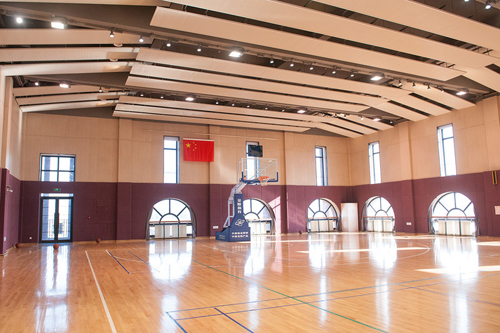 黑利伯瑞国际学校篮球馆