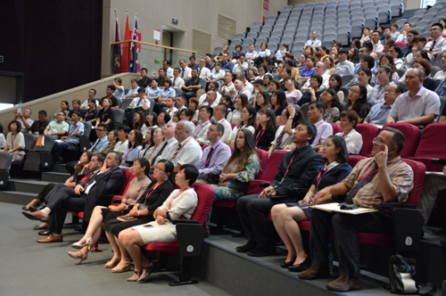 黑利伯瑞召开2018-2019学年度第一学期工作部署大会