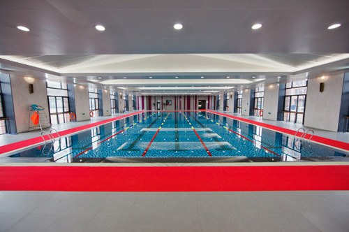 黑利伯瑞国际学校游泳池