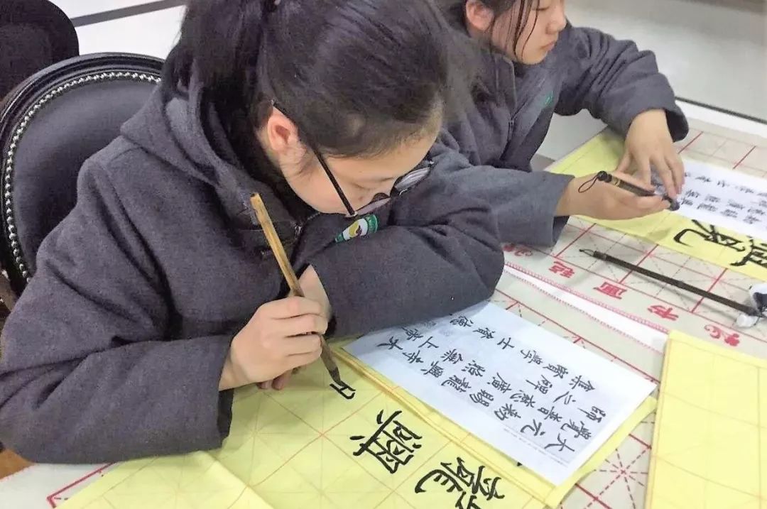 上海燎原双语学校高中课外活动的真实目的