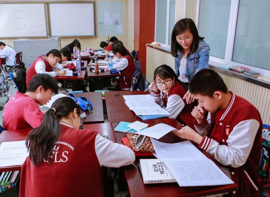  北京王府学校手机使用管理