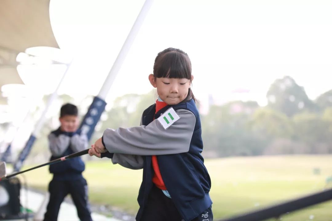  上海帕丁顿小学一年级高尔夫课程体验纪实