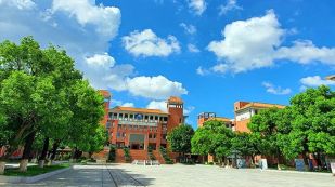 广州外国语学校环球广场