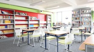 上海金苹果双语学校阅读室