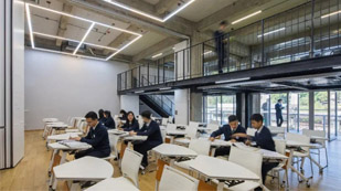 深圳市明德实验双语学校复式教室