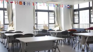 武昌实验寄宿学校国际班教室