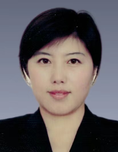 陆校长.jpg