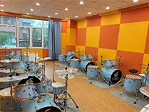 大厂中未学校音乐教室