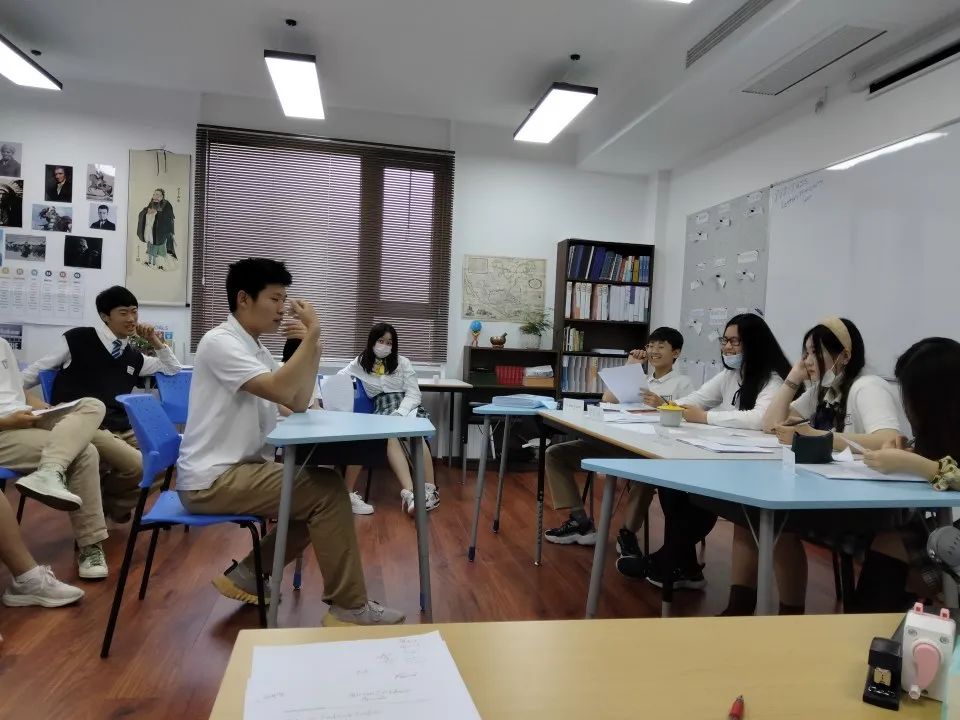 从公立到国际高中，白珊·安妮高中外教天团助力学子顺利过渡！