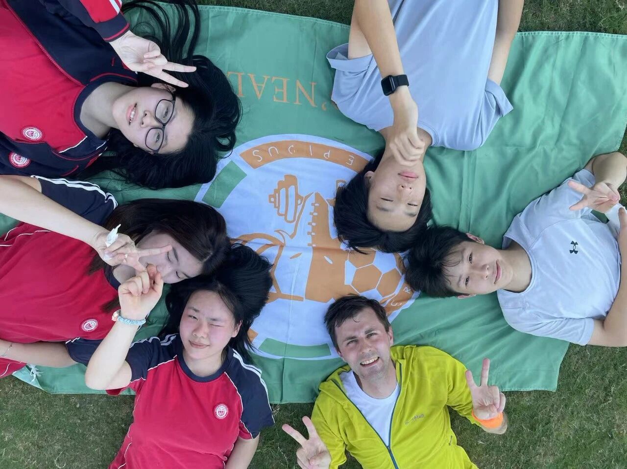 微信图片_20250929110704.jpg
