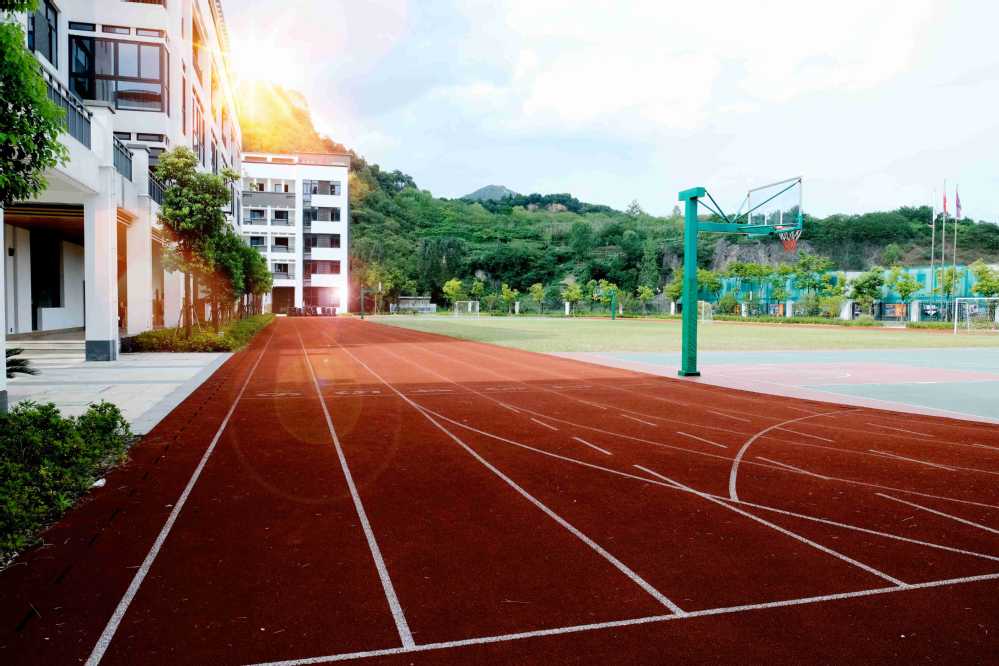 杭州上海世界外国语中学操场