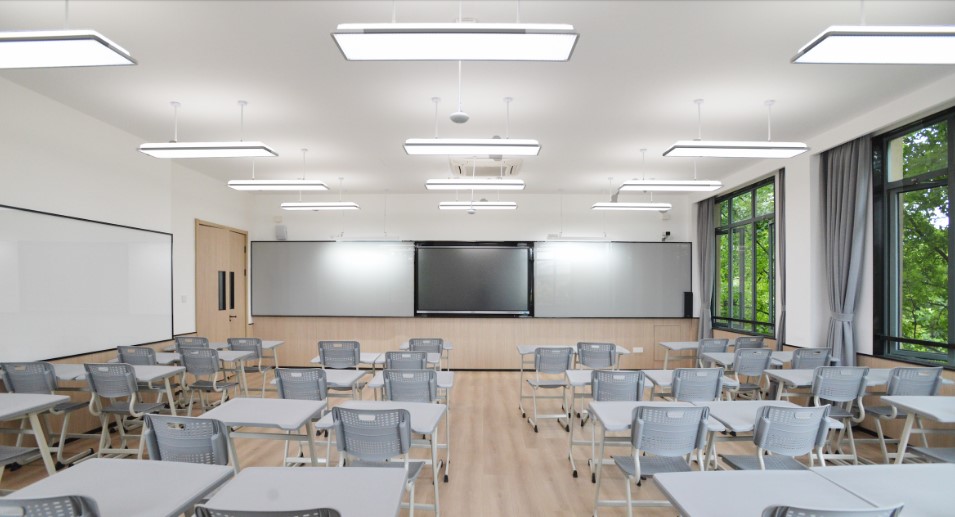 新加坡SSIP杭州学校教室