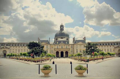 巴黎第六大学