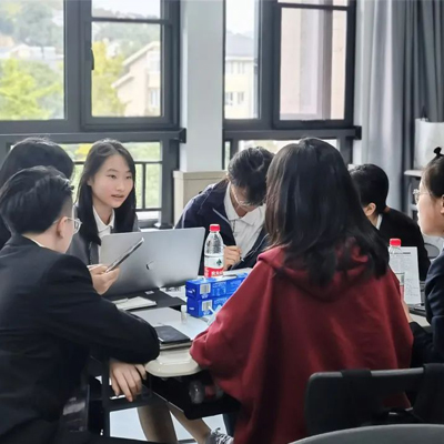 杭州英特外国语学校高中外语特长实验班澳洲方向